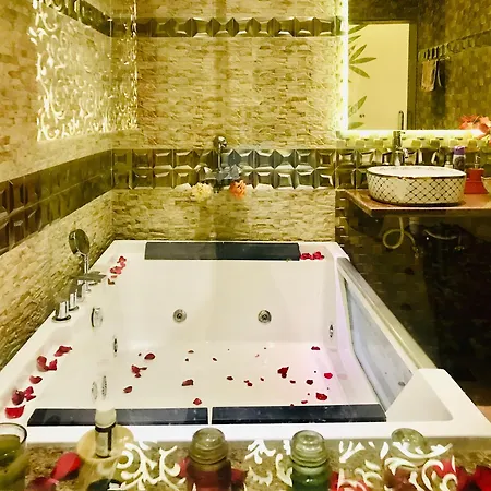 1Bhk Jacuzzi Apartment In Calangute